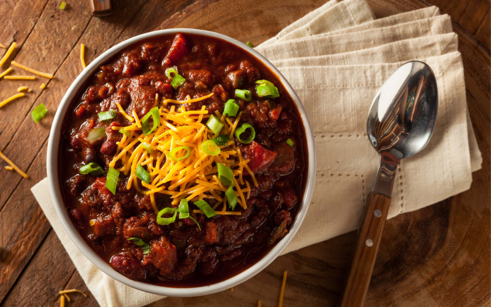 fall vegan black bean and quinoa chili bowl