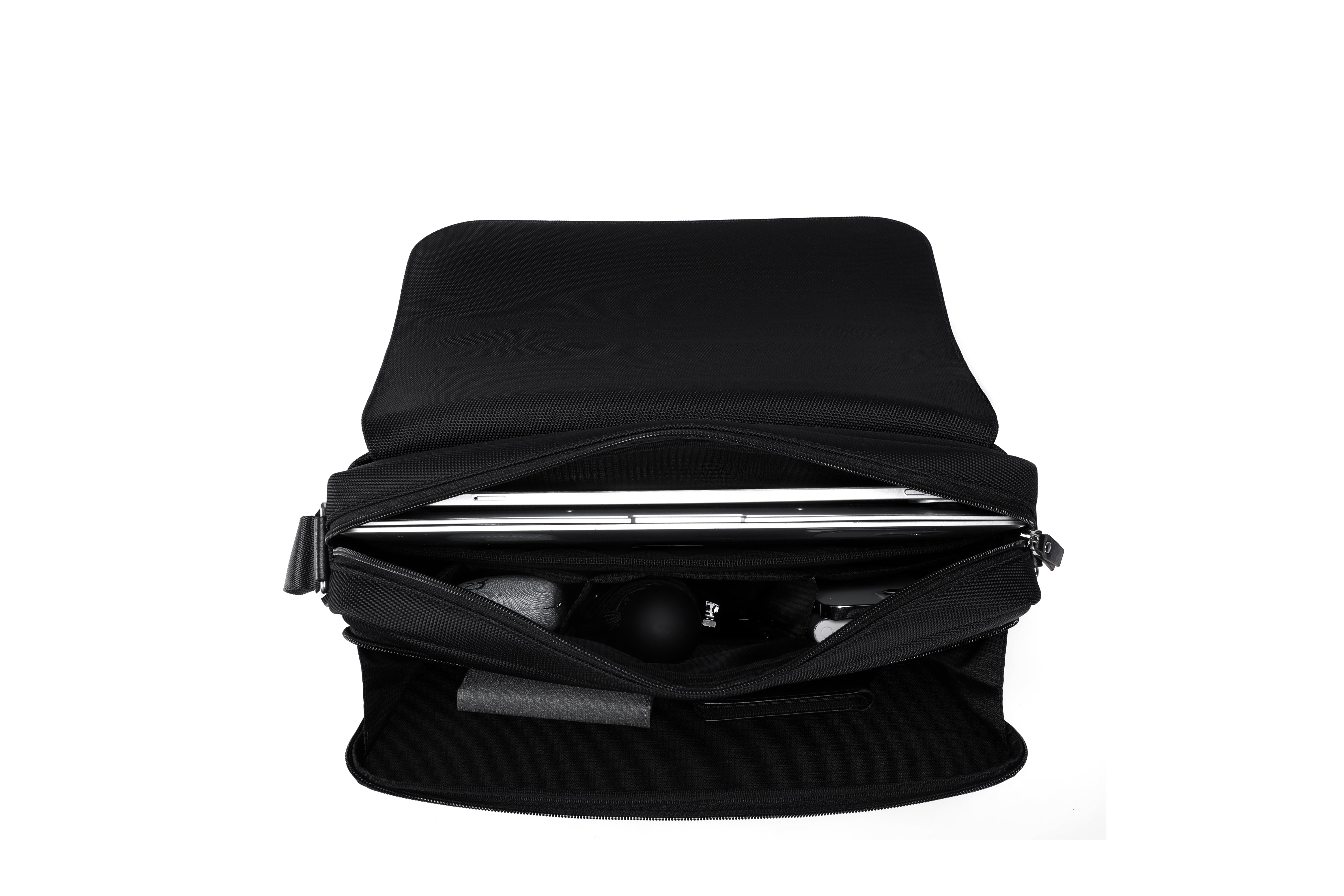Pro Messenger Bag – Durable Vegan Messenger Bag | Doshi Shop